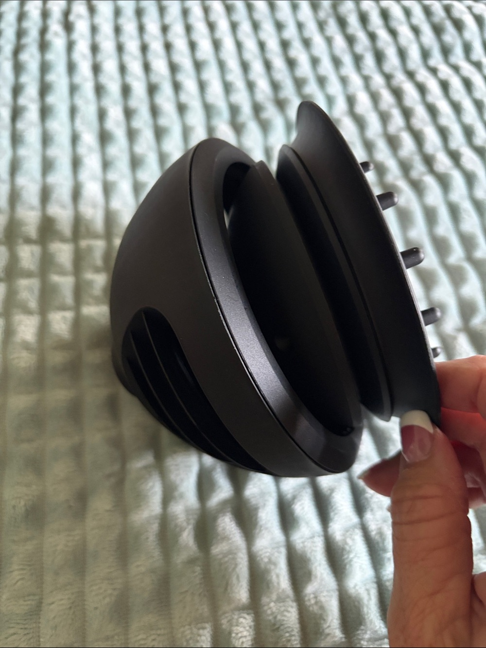 DYSON Wave & Curl Diffuser - Picture 8 of 8